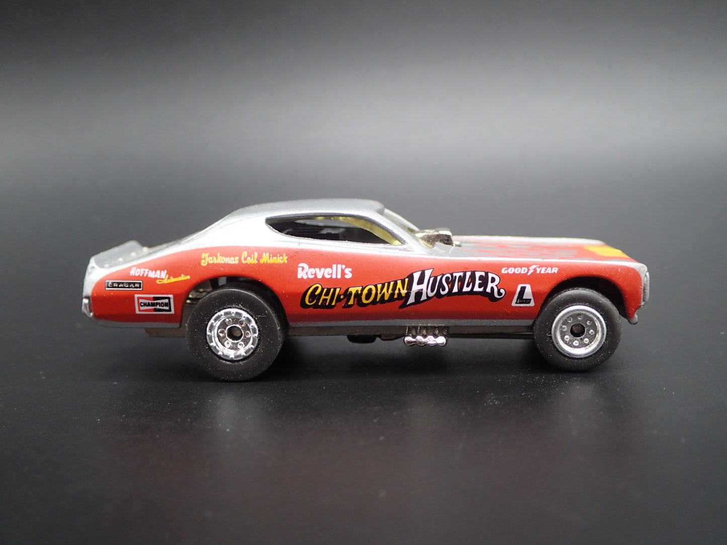 1968 DODGE CHARGER FUNNY CAR NHRA CHI TOWN HUSTLER 1:64 SCALE DIECAST MODEL CAR