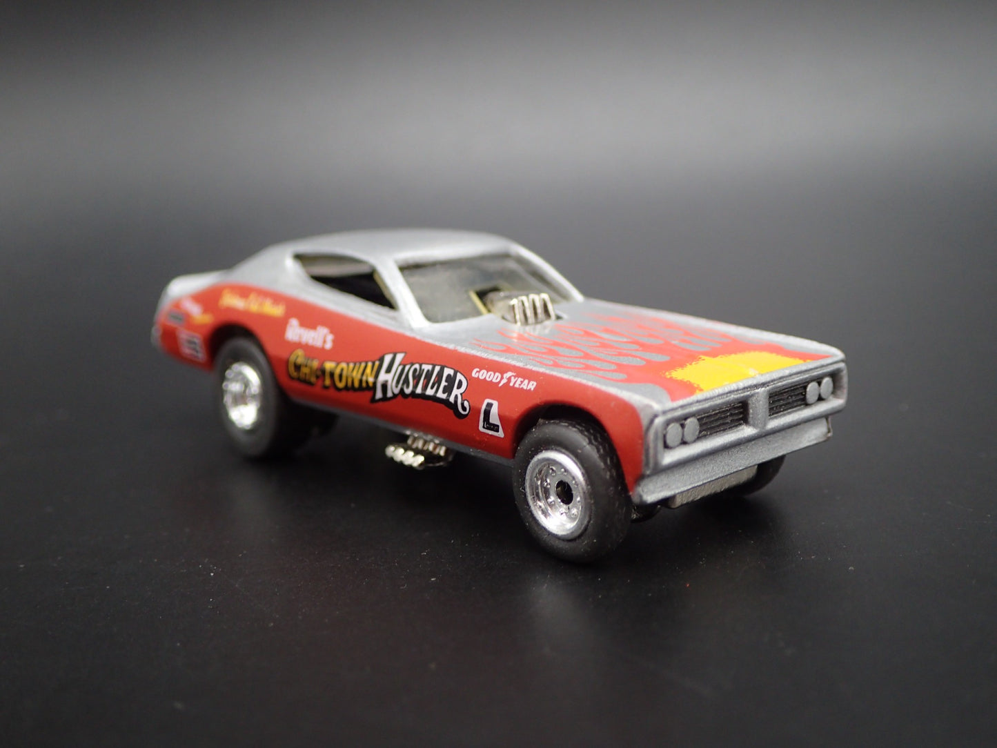 1968 DODGE CHARGER FUNNY CAR NHRA CHI TOWN HUSTLER 1:64 SCALE DIECAST MODEL CAR