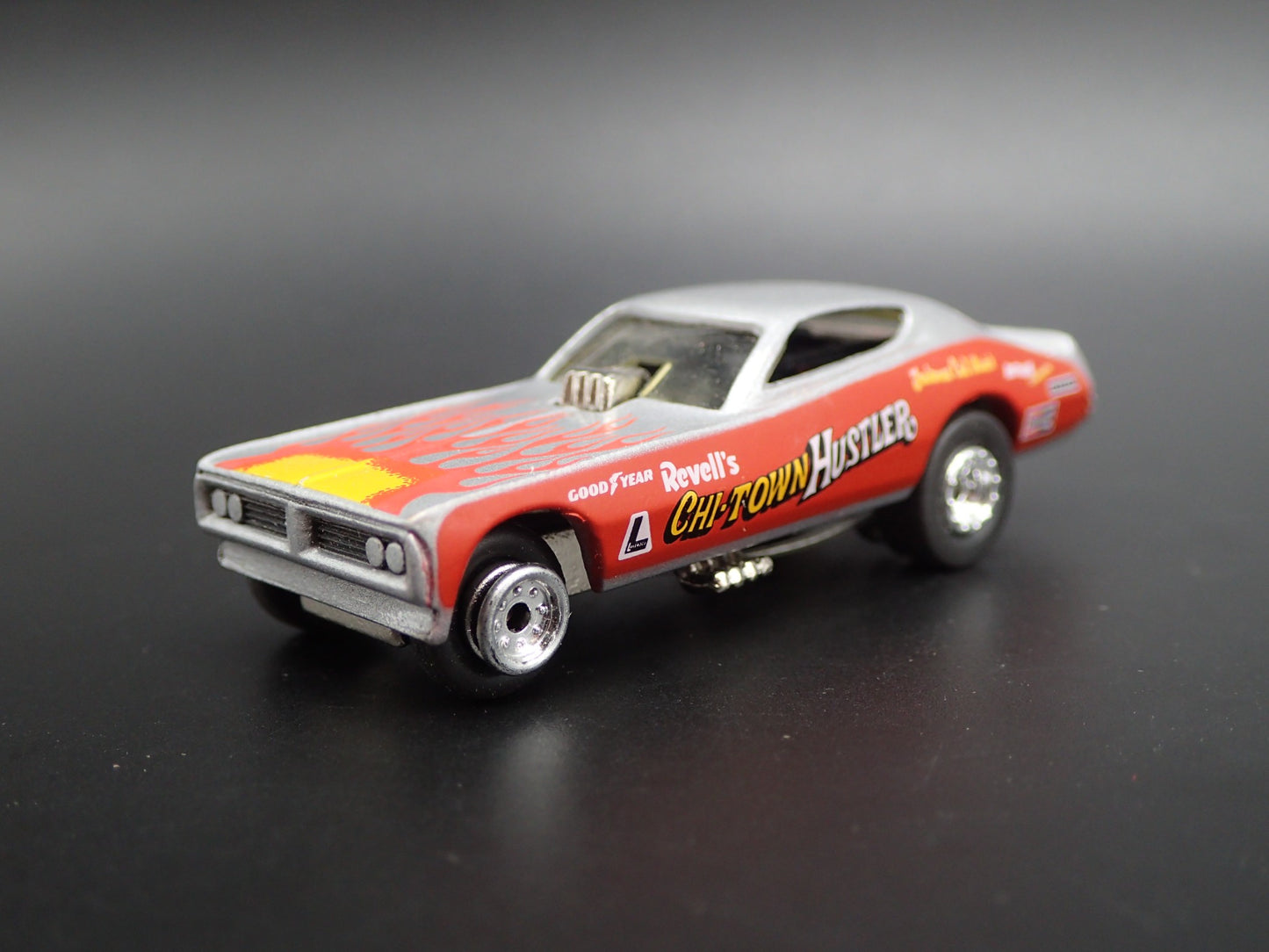 1968 DODGE CHARGER FUNNY CAR NHRA CHI TOWN HUSTLER 1:64 SCALE DIECAST MODEL CAR