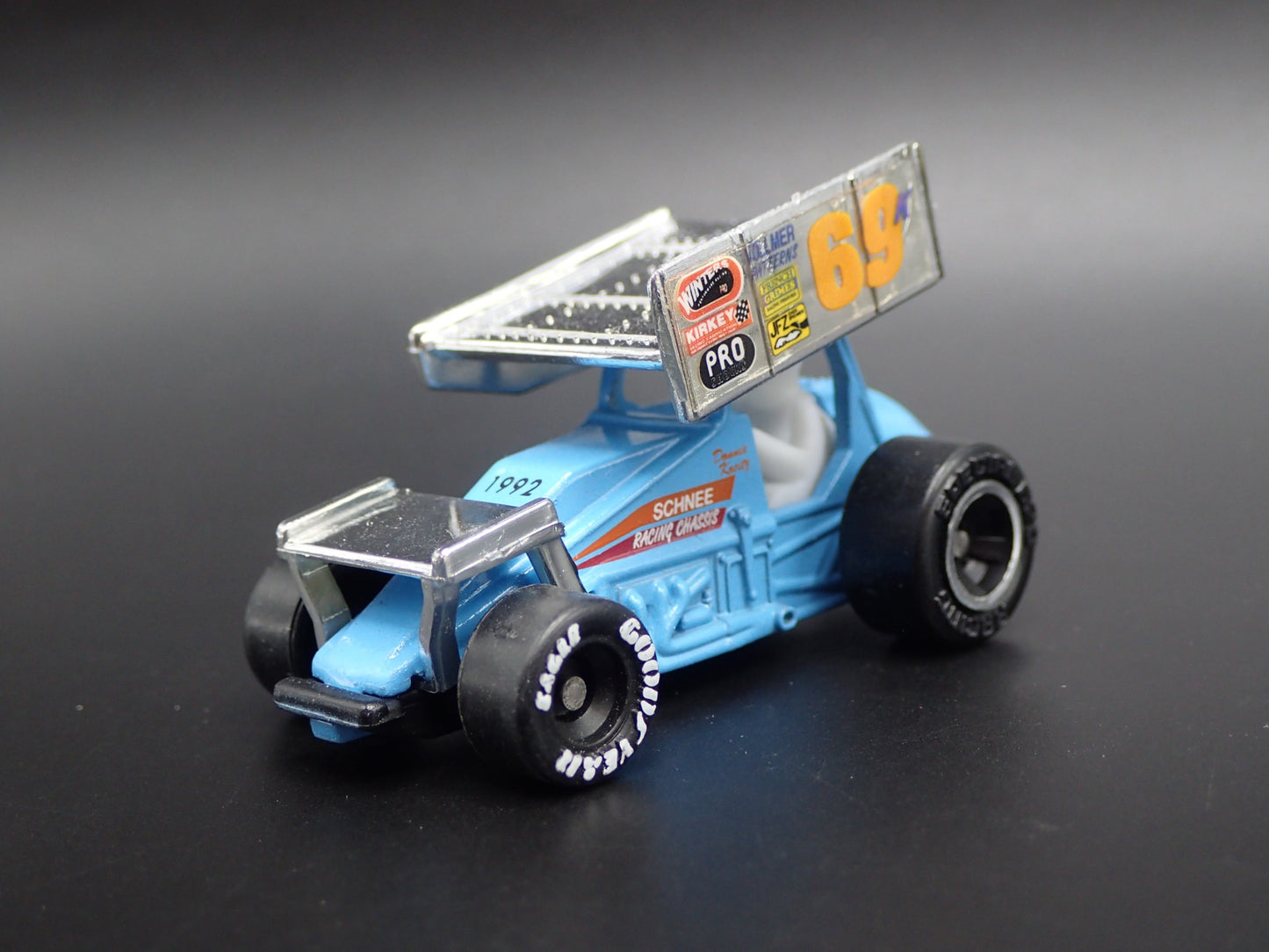 SPRINT CAR #69K DONNIE KREITZ JR PRO SHOCKS 1:64 SCALE DIORAMA DIECAST MODEL CAR