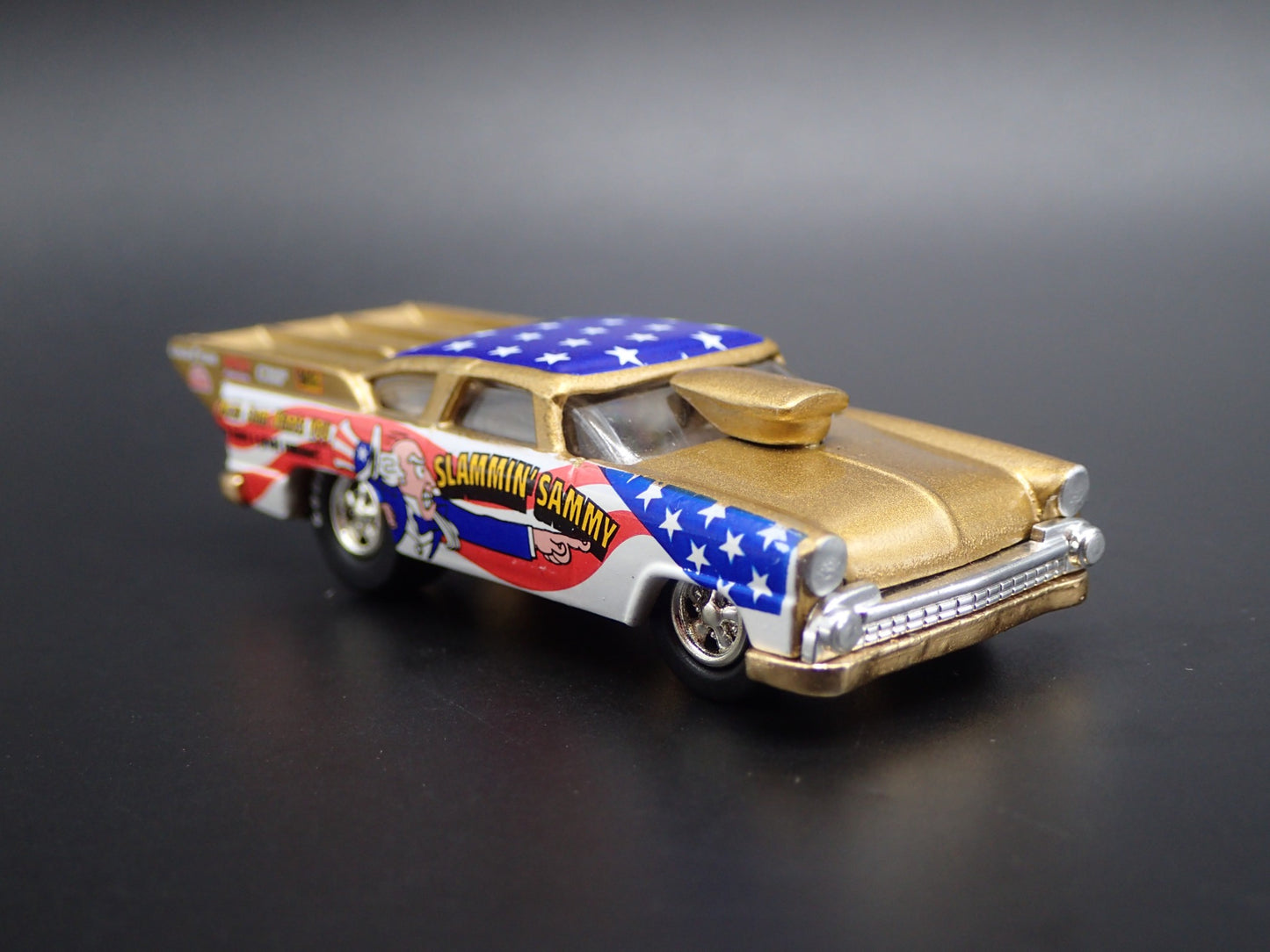 1955 FORD CROWN VICTORIA NHRA SLAMMIN SAMMY 1:64 SCALE DIORAMA DIECAST MODEL CAR