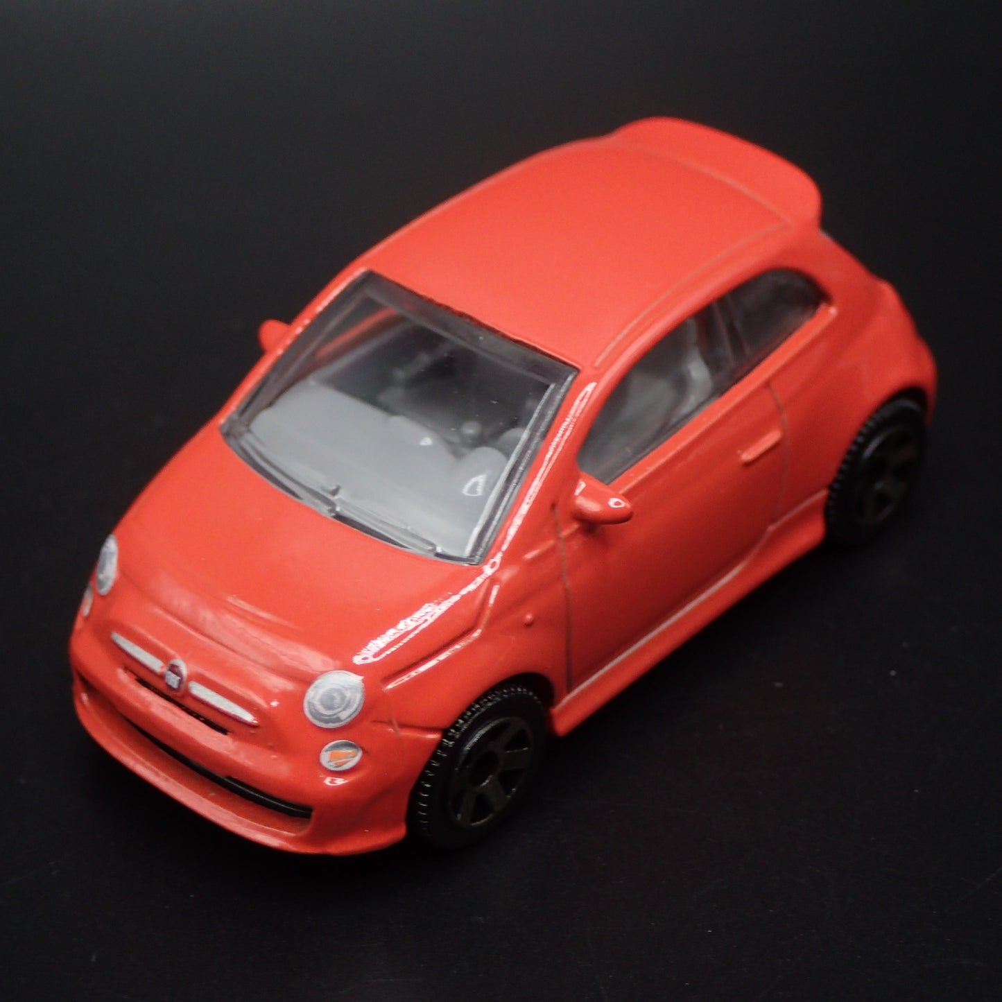2007-2025 FIAT 500 TURBO ORANGE 1/64 SCALE COLLECTIBLE DIORAMA DIECAST MODEL CAR