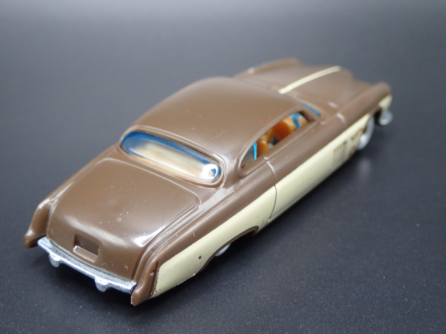 1961-1970 JAGUAR MARK X CUSTOM 2 TWO DOOR BROWN 1:64 SCALE DIECAST MODEL CAR