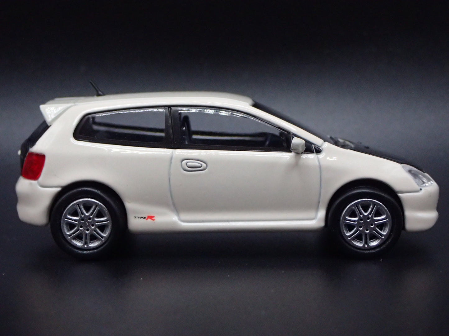 2007-2011 HONDA CIVIC TYPE R EP3 1:64 SCALE COLLECTIBLE DIECAST MODEL CAR