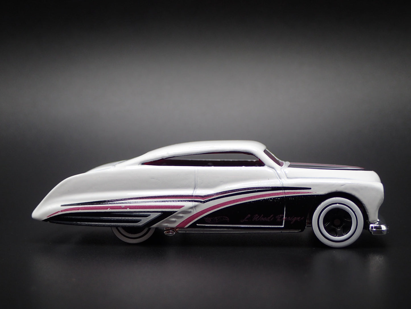 1951 51 MERC MERCURY PURPLE PASSION WHITE 1:64 SCALE DIORAMA DIECAST MODEL CAR