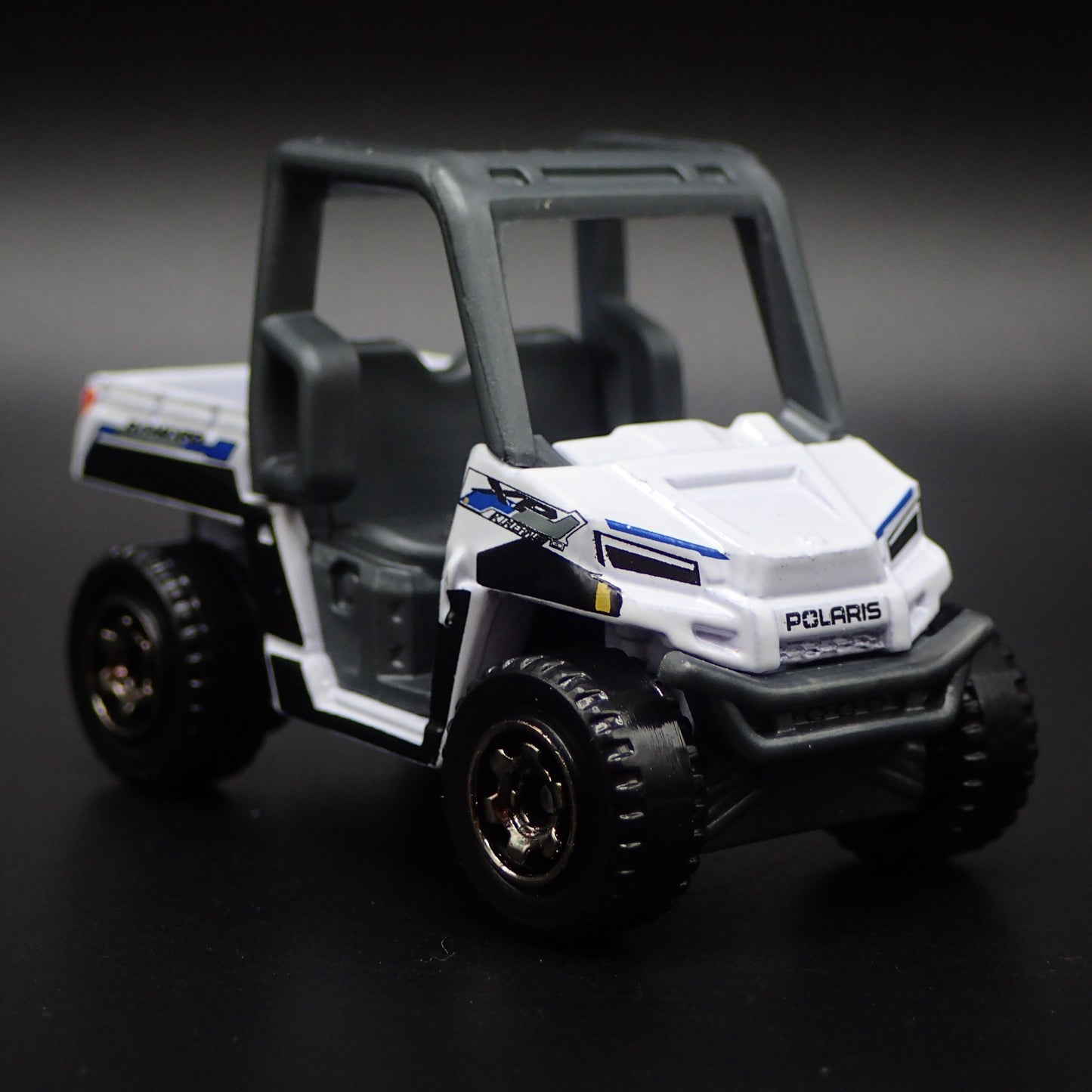 POLARIS RANGER OFF ROAD WHITE 1/64 SCALE COLLECTIBLE DIORAMA DIECAST MODEL CAR