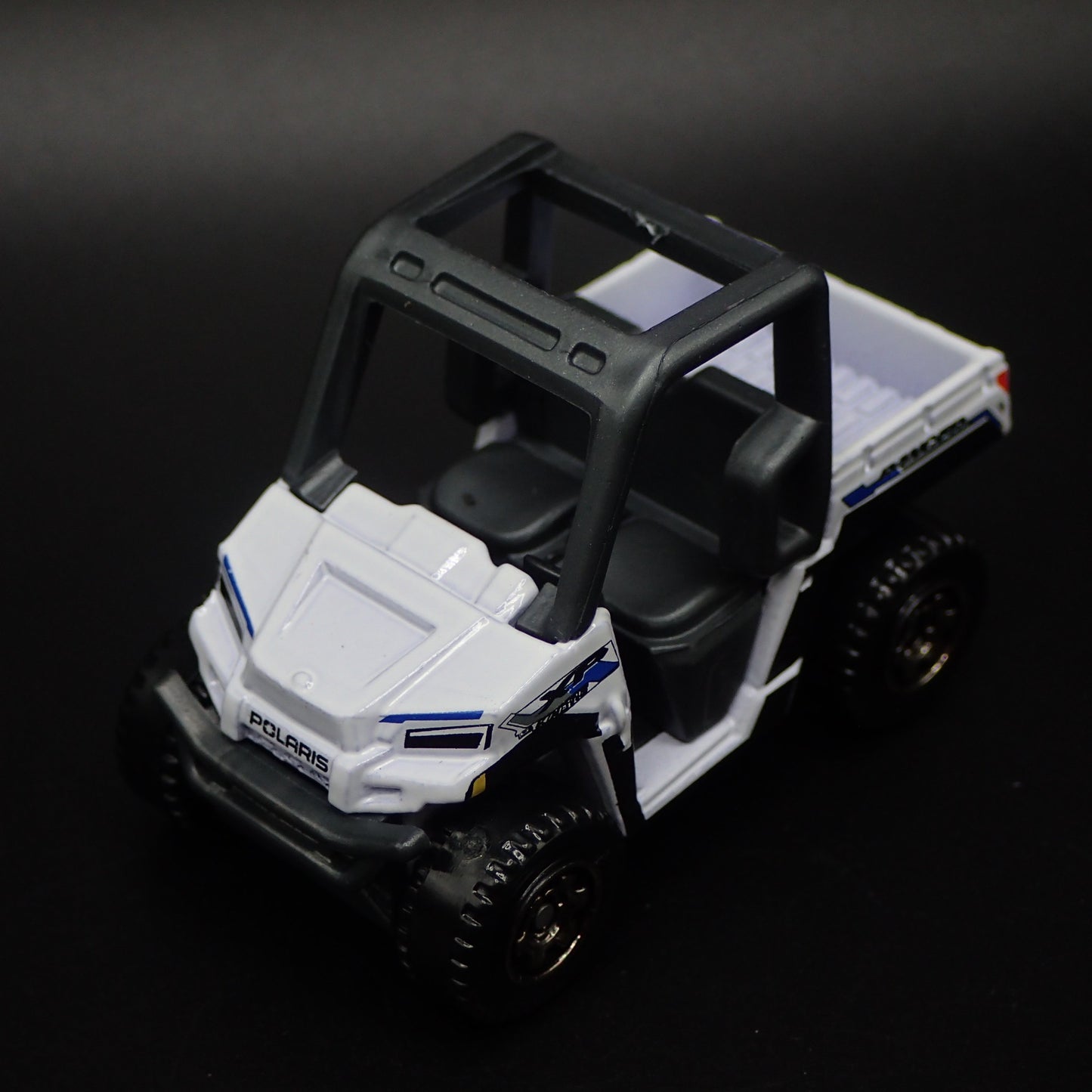 POLARIS RANGER OFF ROAD WHITE 1/64 SCALE COLLECTIBLE DIORAMA DIECAST MODEL CAR