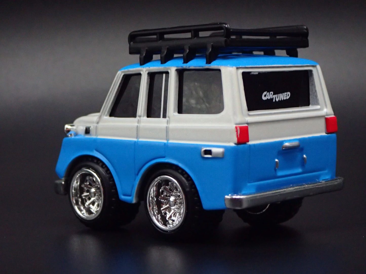 1972 72 TOYOTA LAND CRUISER J50 CAR TUNED 1:64 SCALE DIORAMA DIECAST MODEL CAR