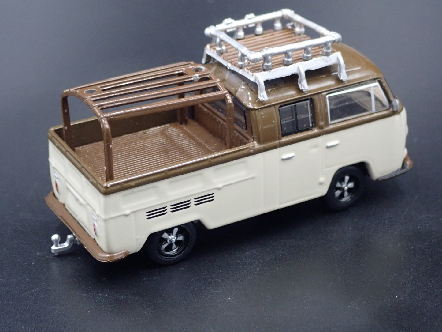 1967-1979 VW VOLKSWAGEN TYPE 2 DOUBLE CAB PICKUP 1:64 SCALE DIECAST MODEL CAR