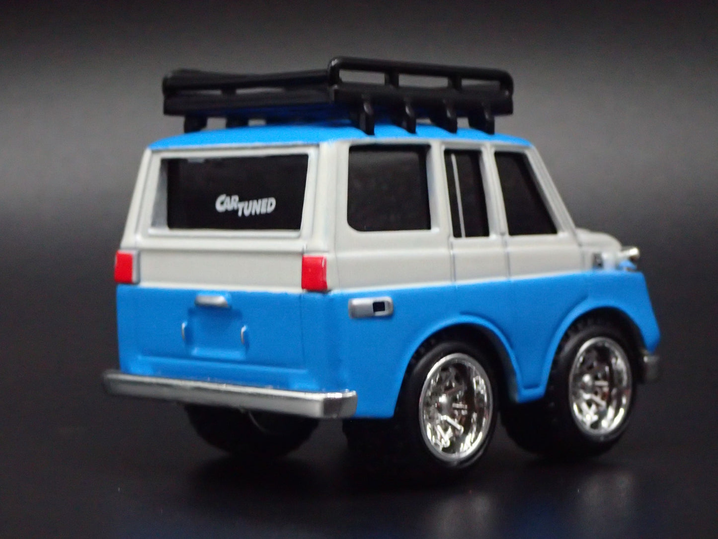 1972 72 TOYOTA LAND CRUISER J50 CAR TUNED 1:64 SCALE DIORAMA DIECAST MODEL CAR