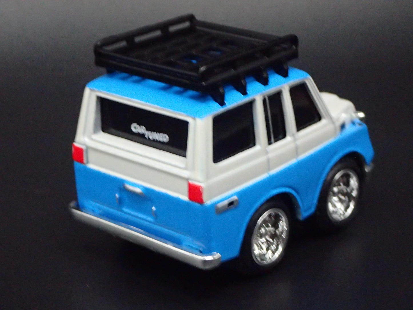 1972 72 TOYOTA LAND CRUISER J50 CAR TUNED 1:64 SCALE DIORAMA DIECAST MODEL CAR