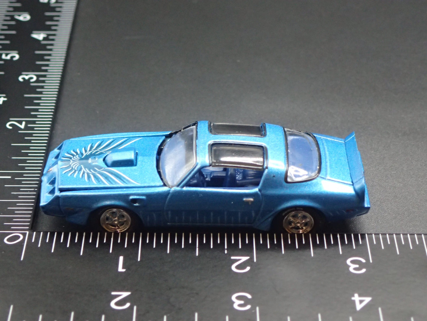 1981 81 PONTIAC FIREBIRD TRANS AM T/A TURBO 1/64 SCALE DIORAMA DIECAST MODEL CAR