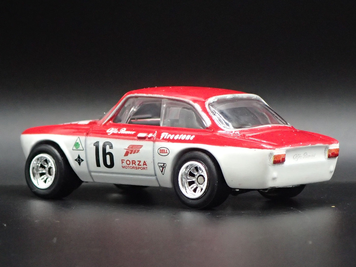 1965-1969 ALFA ROMEO GIULIA SPRINT GTA RARE 1:64 SCALE DIORAMA DIECAST MODEL CAR
