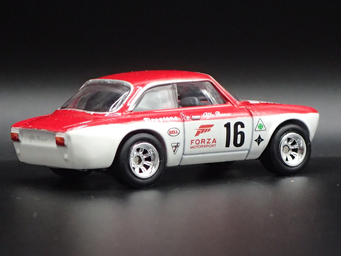 1965-1969 ALFA ROMEO GIULIA SPRINT GTA RARE 1:64 SCALE DIORAMA DIECAST MODEL CAR