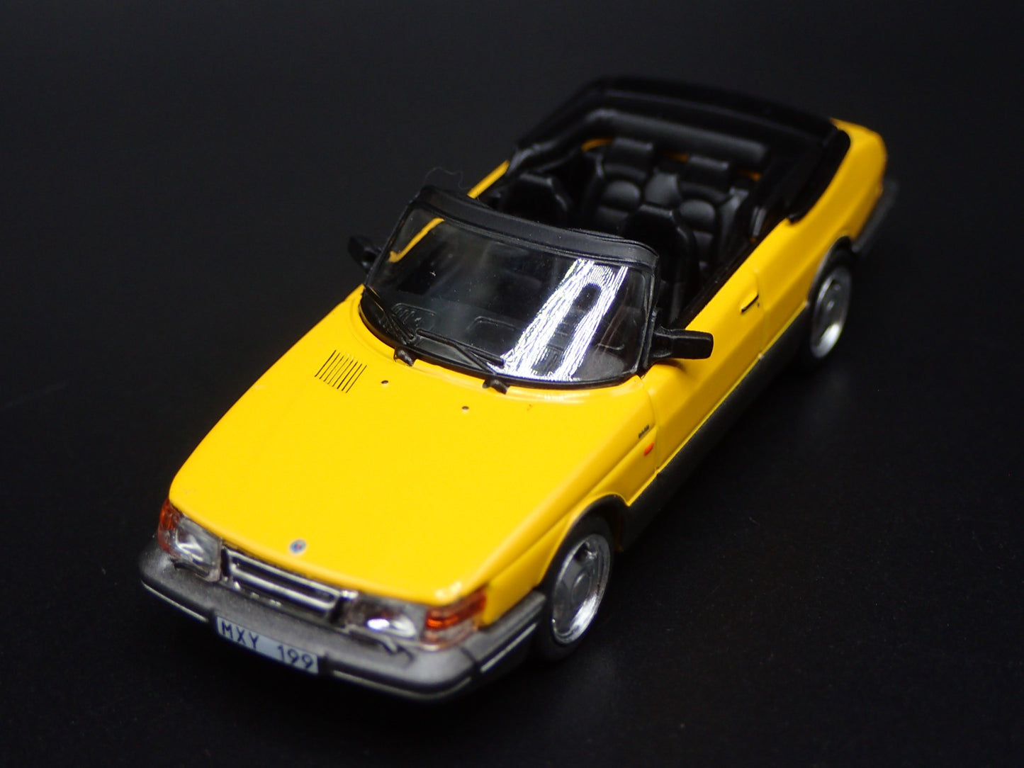 1978-1998 SAAB 900 TURBO CONVERTIBLE YELLOW 1/64 SCALE DIORAMA DIECAST MODEL CAR