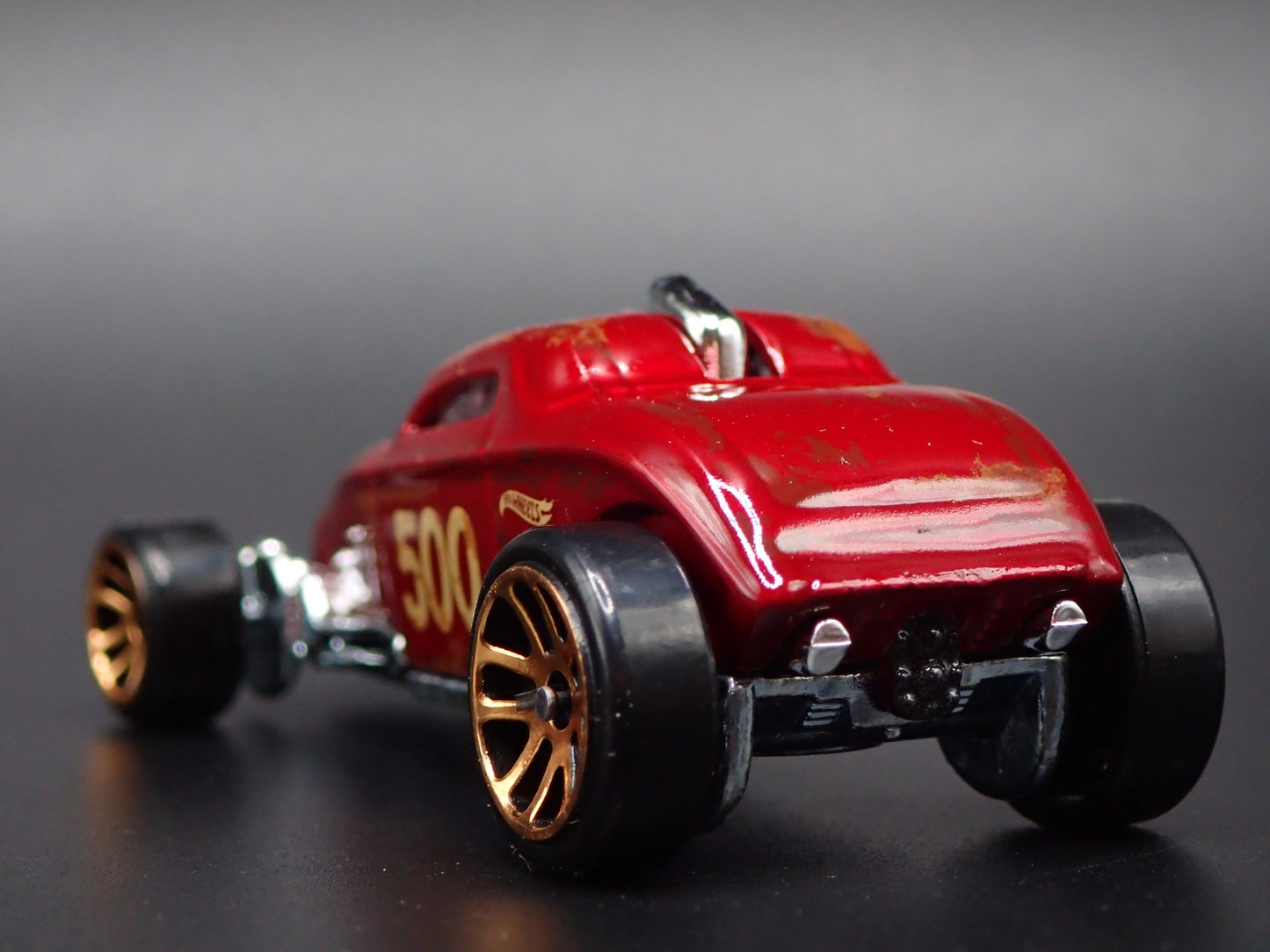 1932 32 FORD ROADSTER COUPE BARN FIND RED 1:64 SCALE DIORAMA DIECAST MODEL CAR