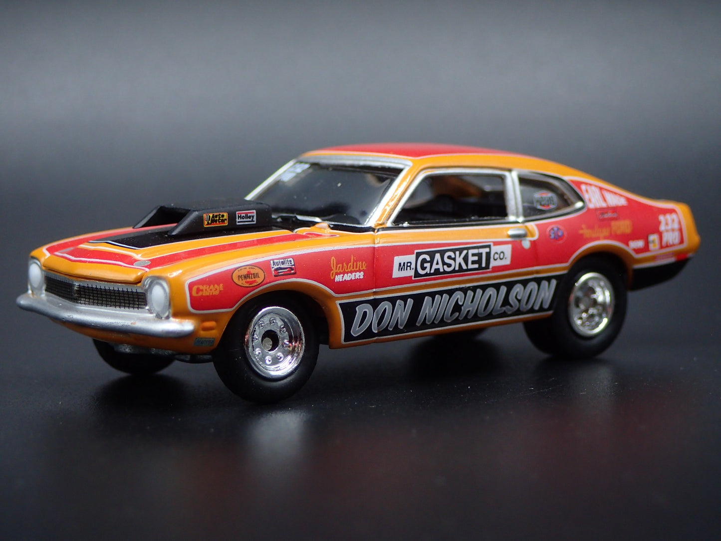1970 70 FORD MAVERICK MR GASKET CO DON NICHOLSON 1:64 SCALE DIECAST MODEL CAR
