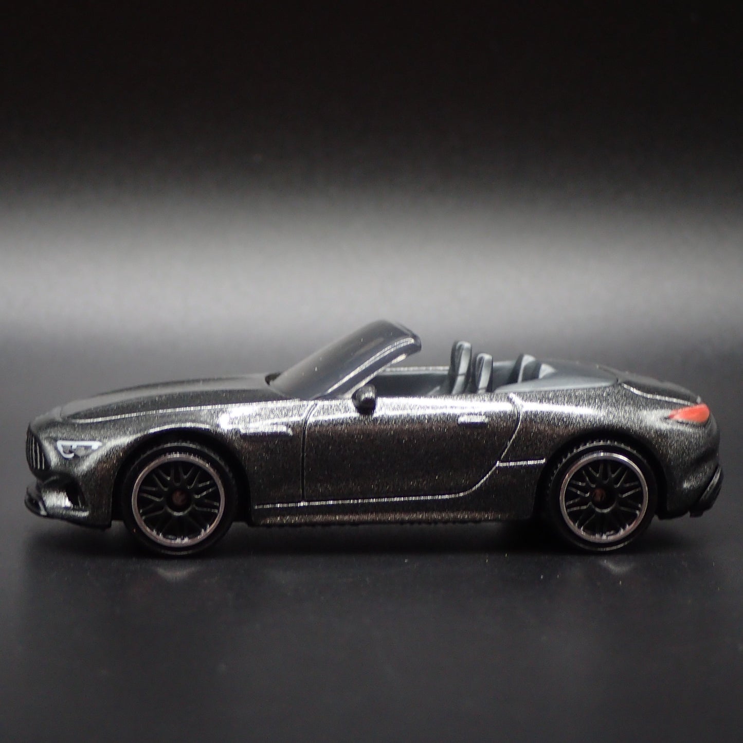 2022-2025 MERCEDES-BENZ AMG SL 63 CONVERTIBLE GRAY 1:64 SCALE DIECAST MODEL CAR