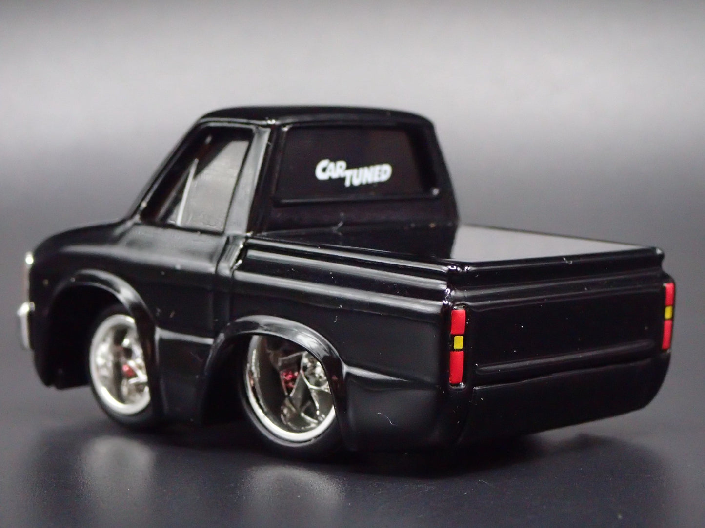 1981 81 TOYOTA HI LUX PICKUP TRUCK CAR TUNED BLACK 1/64 SCALE DIECAST MODEL CAR