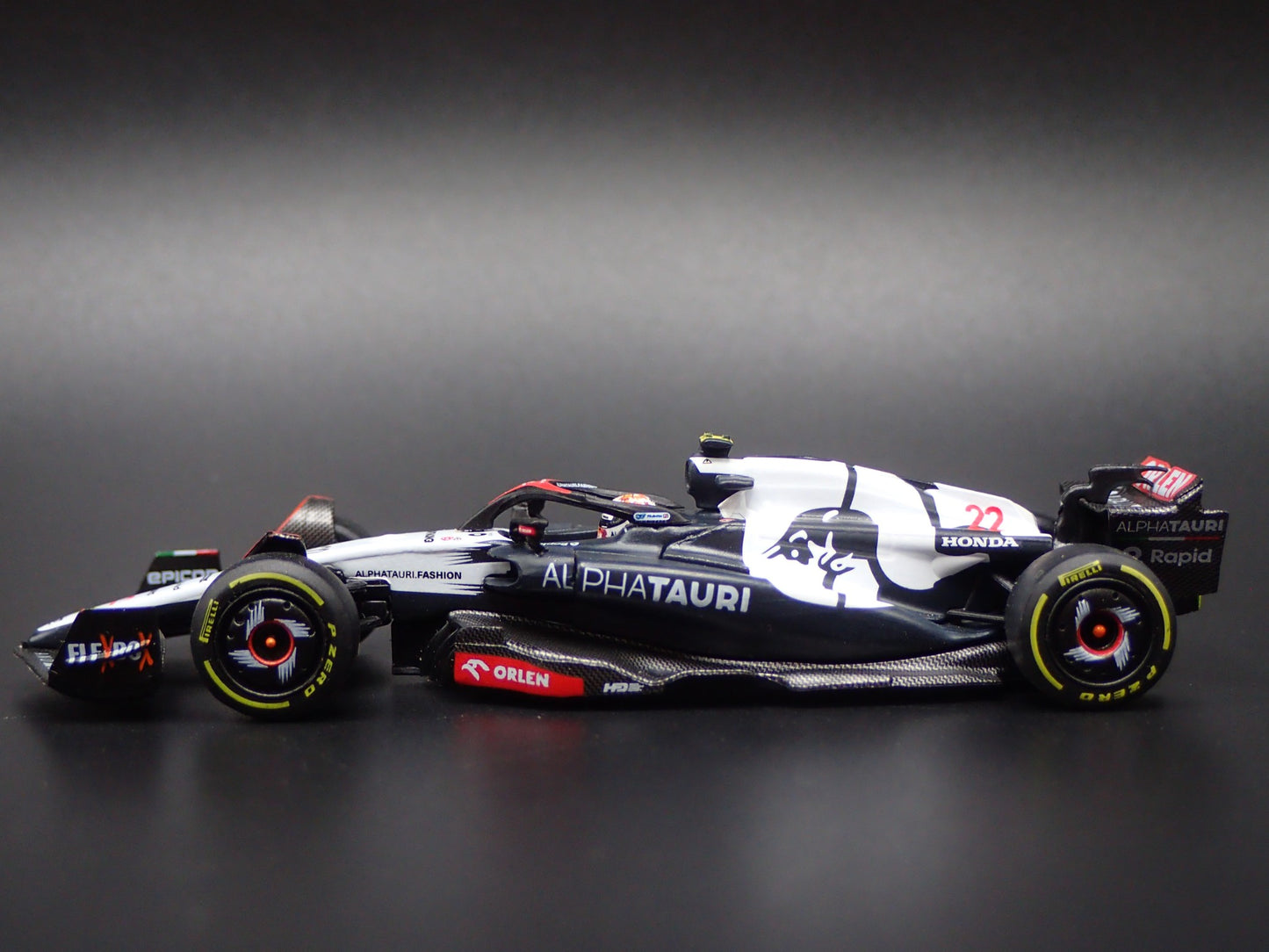 ALPHA TAURI AT04 #22 F1 YUKI TSUNODA 2023 AUS GP 1:64 SCALE DIECAST MODEL CAR