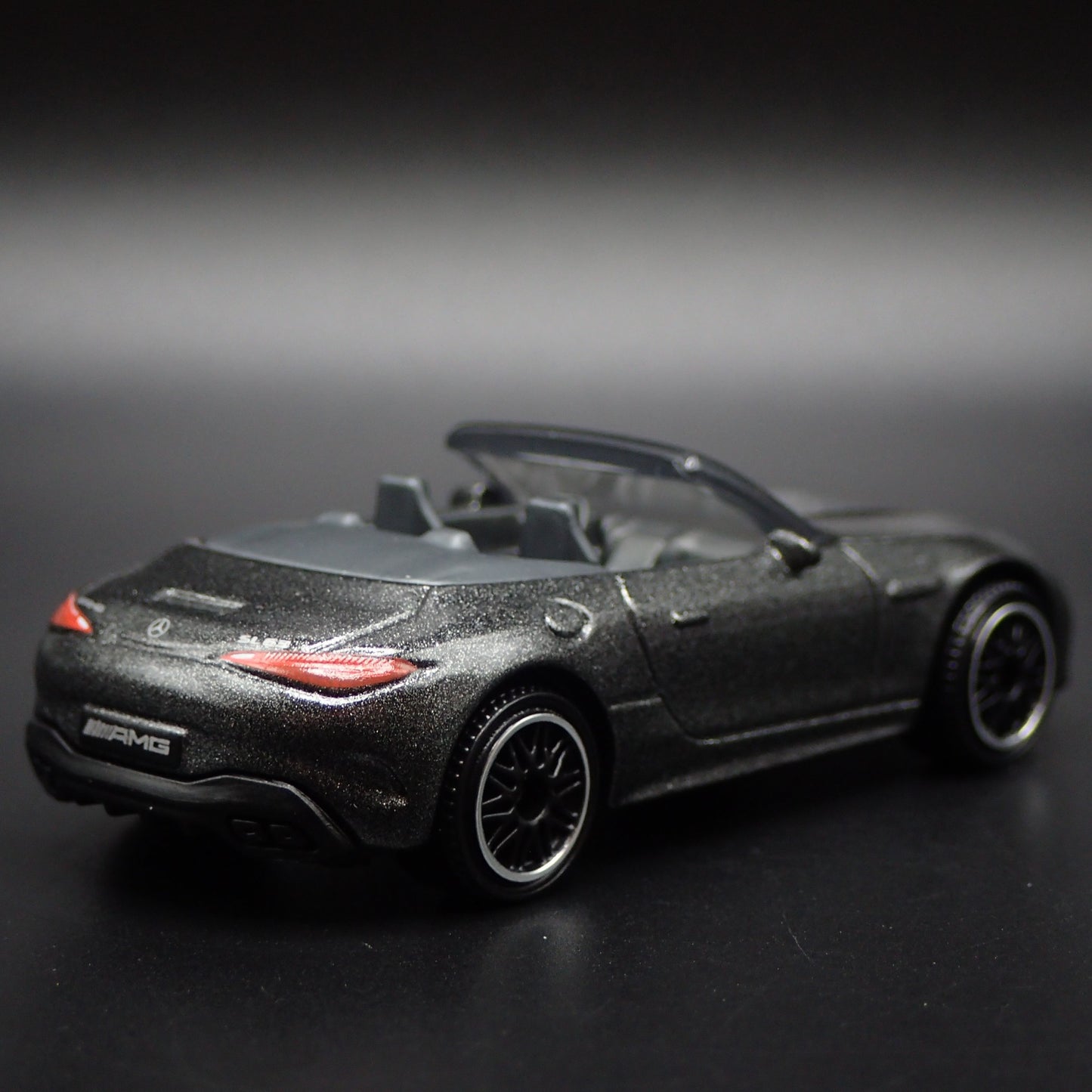 2022-2025 MERCEDES-BENZ AMG SL 63 CONVERTIBLE GRAY 1:64 SCALE DIECAST MODEL CAR