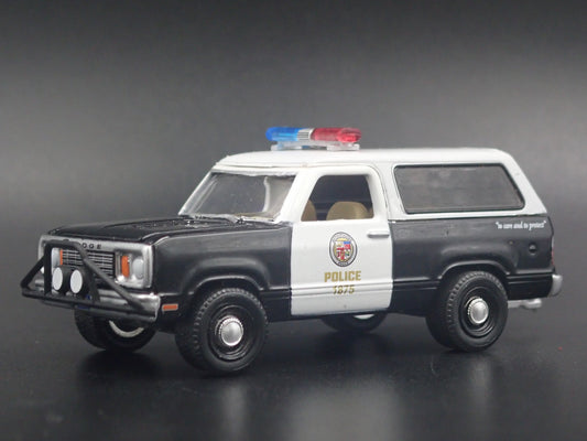 1977 77 DODGE RAMCHARGER LAPD POLICE W HITCH RARE 1/64 SCALE DIECAST MODEL CAR-Burning Rubber Toy Company