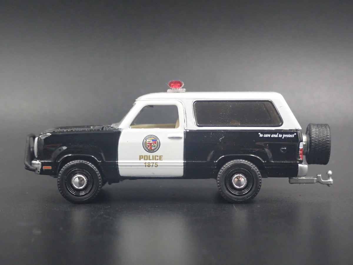 1977 77 DODGE RAMCHARGER LAPD POLICE W HITCH RARE 1/64 SCALE DIECAST MODEL CAR-Burning Rubber Toy Company