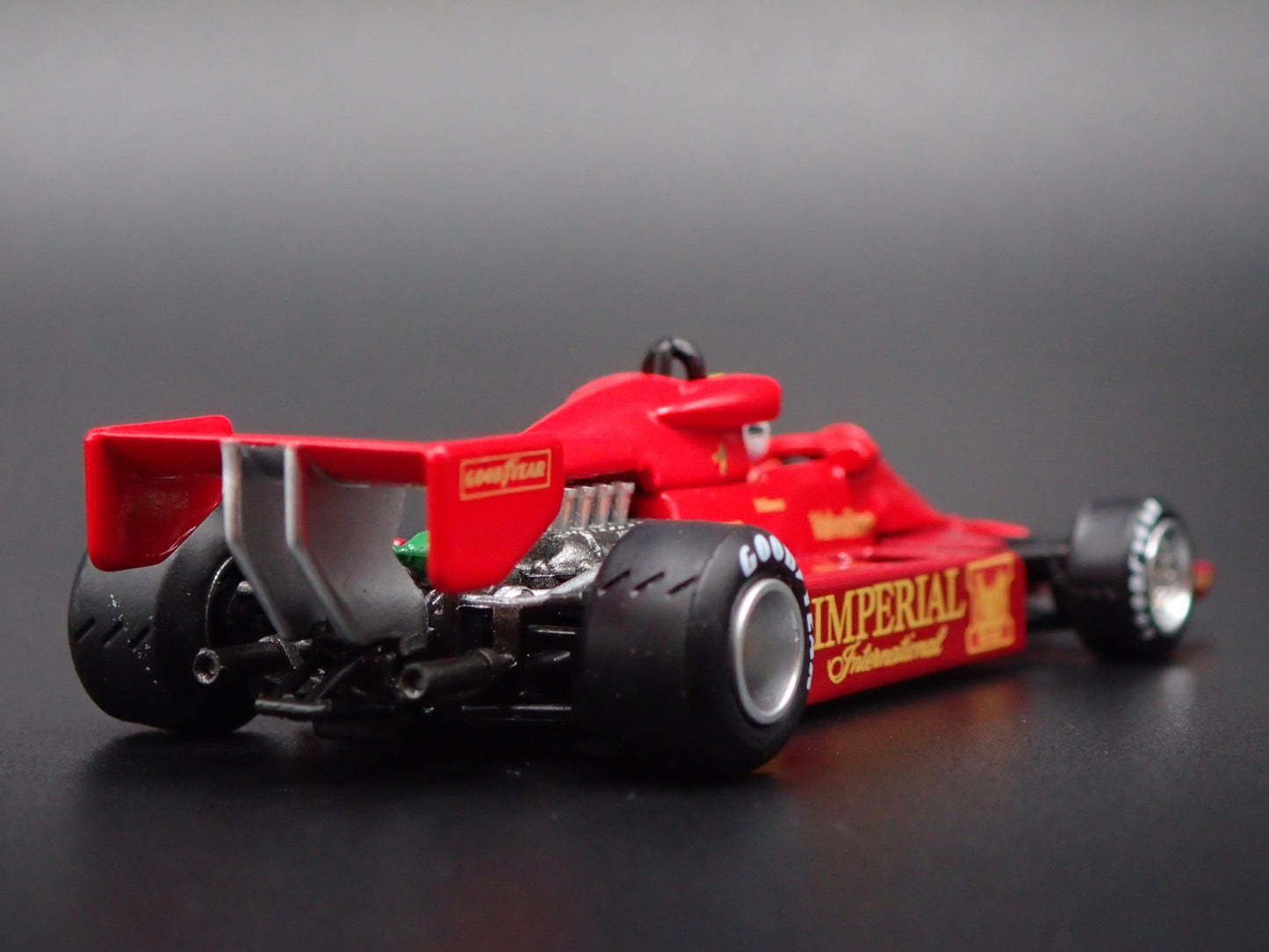 F1 LOTUS 78 6 1977 PRESENTATION GUNNAR NILSSON 1:64 SCALE DIECAST MODEL CAR