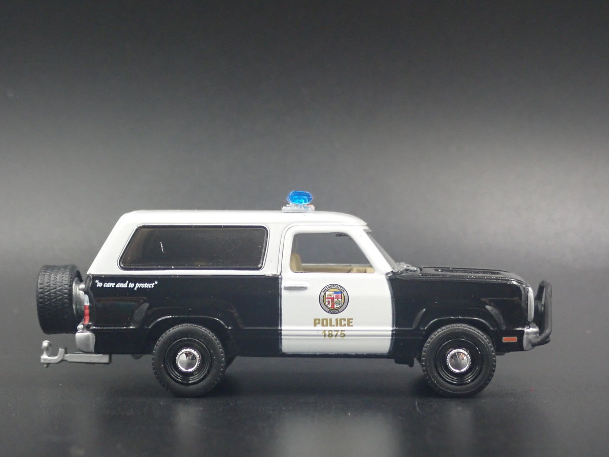 1977 77 DODGE RAMCHARGER LAPD POLICE W HITCH RARE 1/64 SCALE DIECAST MODEL CAR-Burning Rubber Toy Company