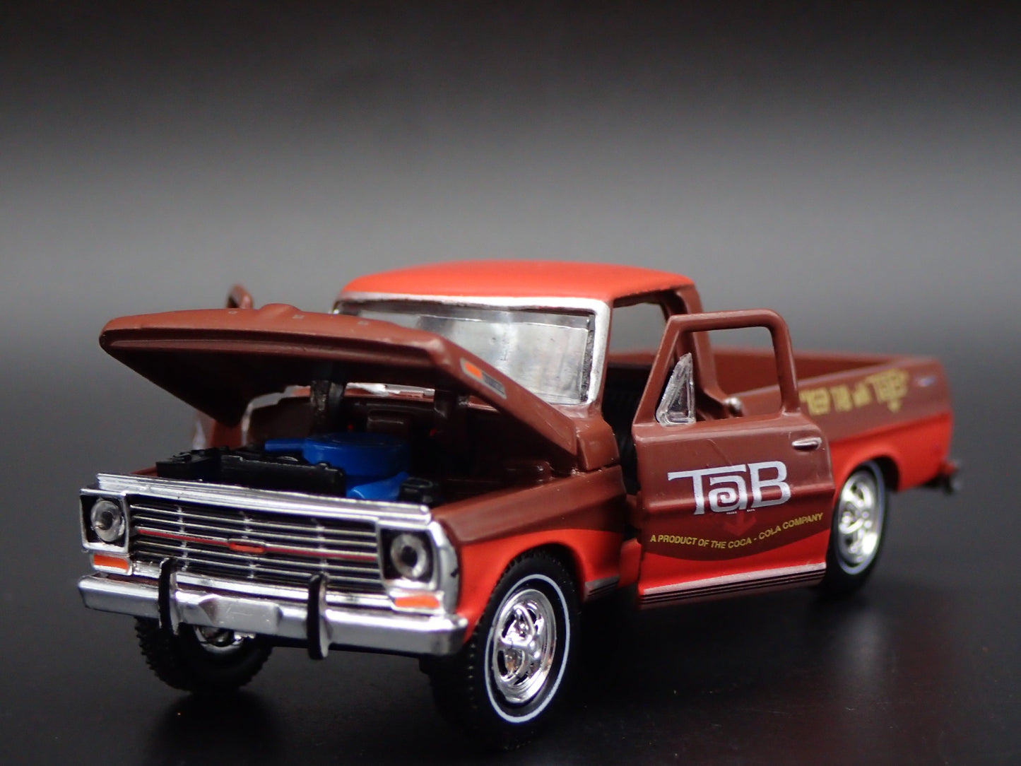 1969 69 FORD F100 RANGER PICKUP TRUCK TAB 1:64 SCALE DIORAMA DIECAST MODEL CAR