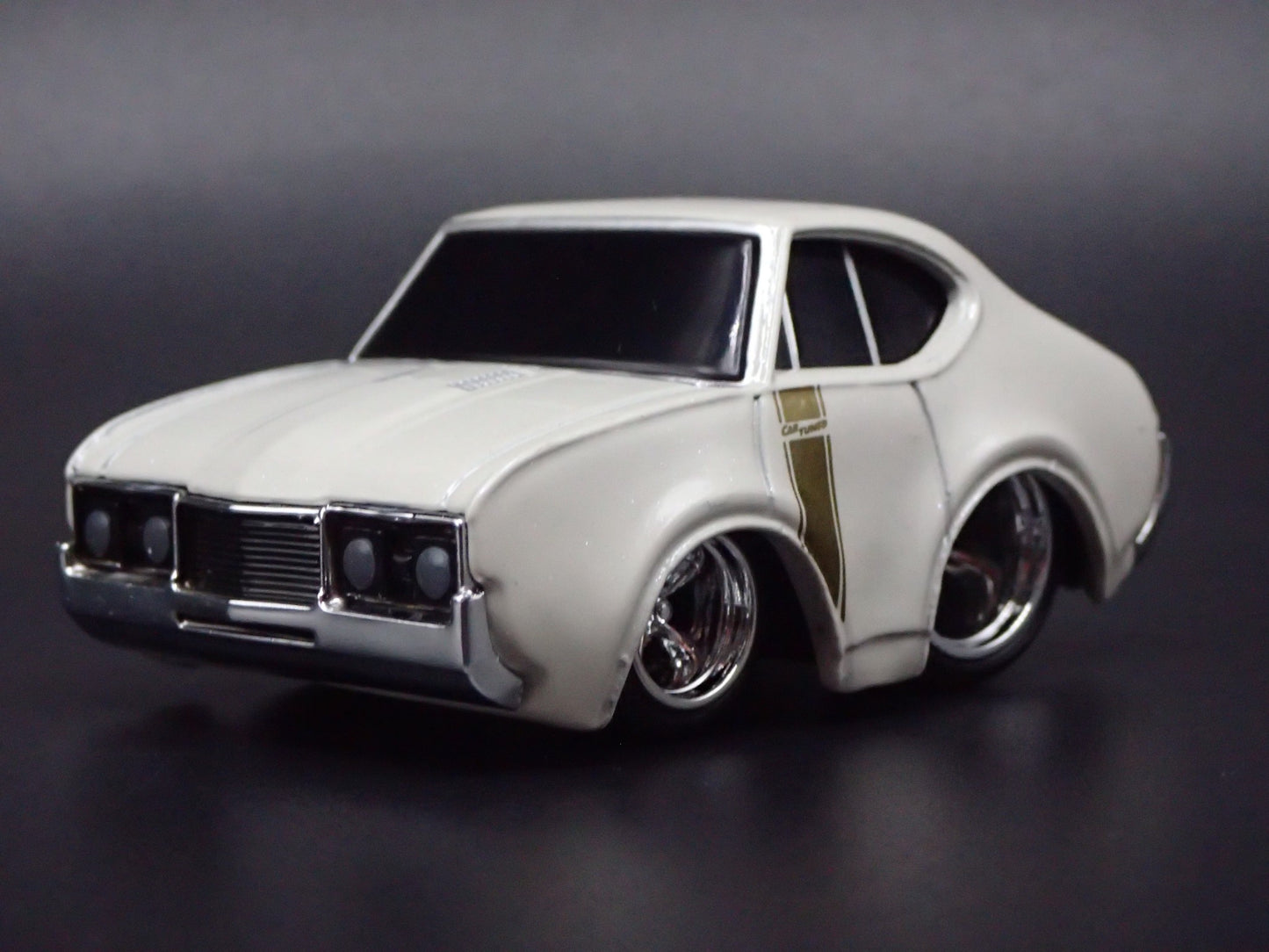 1968 68 OLDS OLDSMOBILE 442 LOWRIDER CAR TUNED 1:64 SCALE DIECAST MODEL CAR