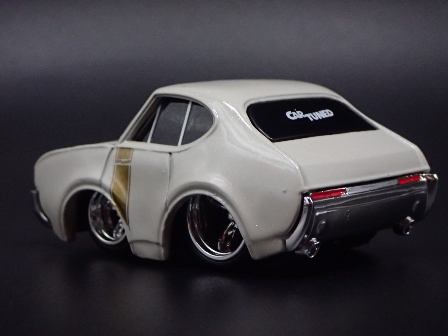 1968 68 OLDS OLDSMOBILE 442 LOWRIDER CAR TUNED 1:64 SCALE DIECAST MODEL CAR