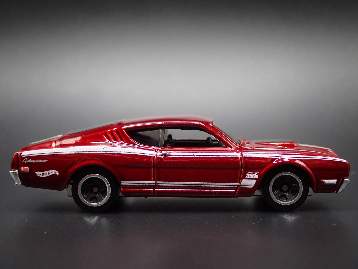 1969 69 MERC MERCURY CYCLONE BURGUNDY 1:64 SCALE COLLECTIBLE DIECAST MODEL CAR