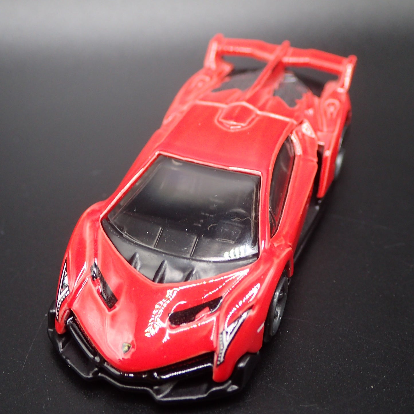 2013-2014 LAMBORGHINI VENENO SUPER CAR 1:64 SCALE COLLECTIBLE DIECAST MODEL CAR