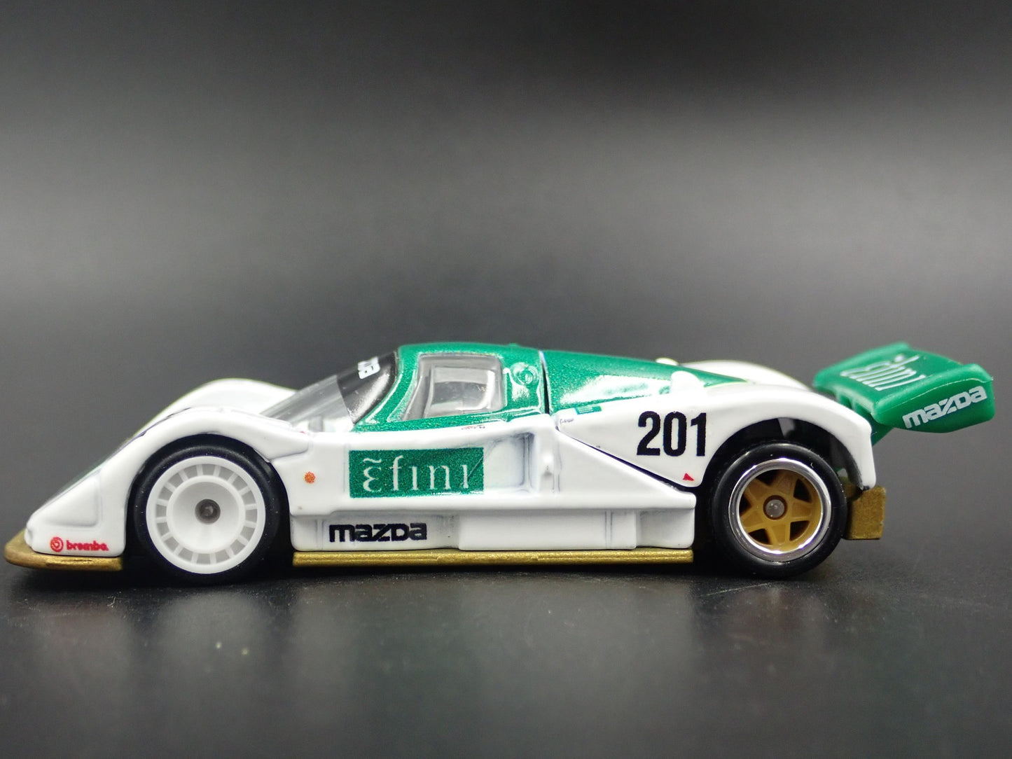 MAZDA 787B RACING CAR EFINI 1:64 SCALE COLLECTIBLE DIORAMA DIECAST MODEL CAR
