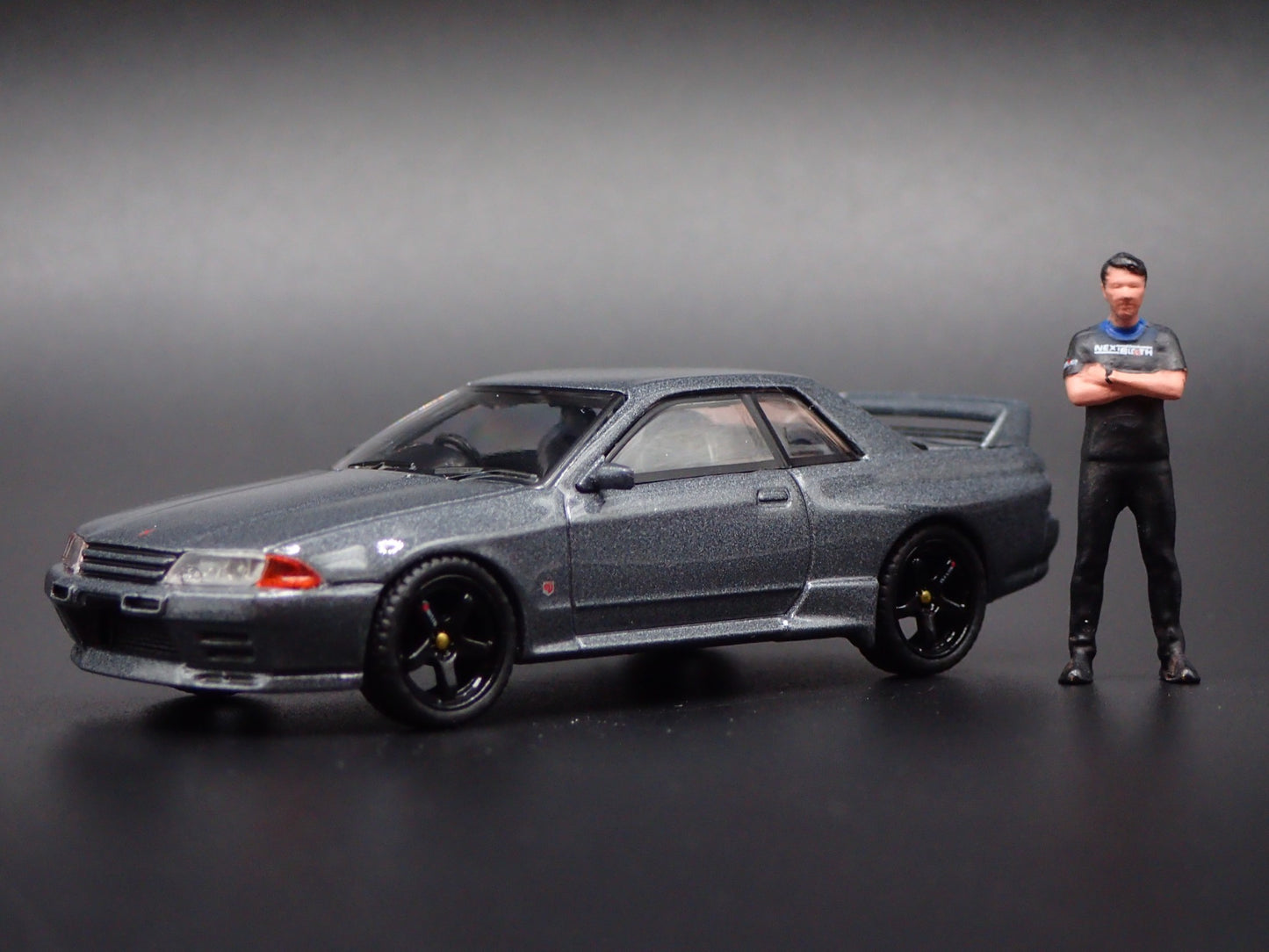 1989-1994 NISSAN SKYLINE GTR R32 BNR32 GRAY MATSUDA 1:64 SCALE DIECAST MODEL CAR