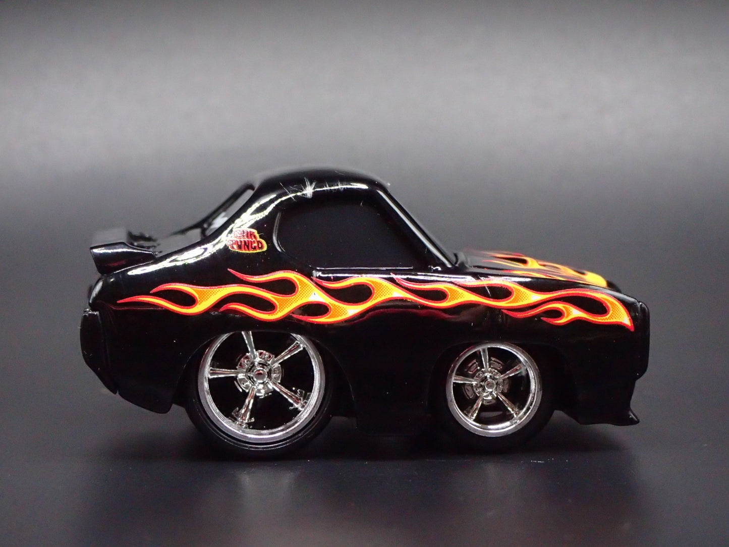 1969 69 PONTIAC GTO JUDGE CAR TUNED BLACK 1:64 SCALE DIORAMA DIECAST MODEL CAR