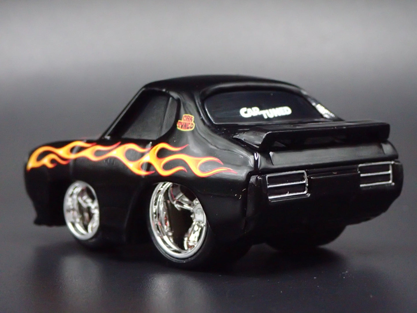 1969 69 PONTIAC GTO JUDGE CAR TUNED BLACK 1:64 SCALE DIORAMA DIECAST MODEL CAR