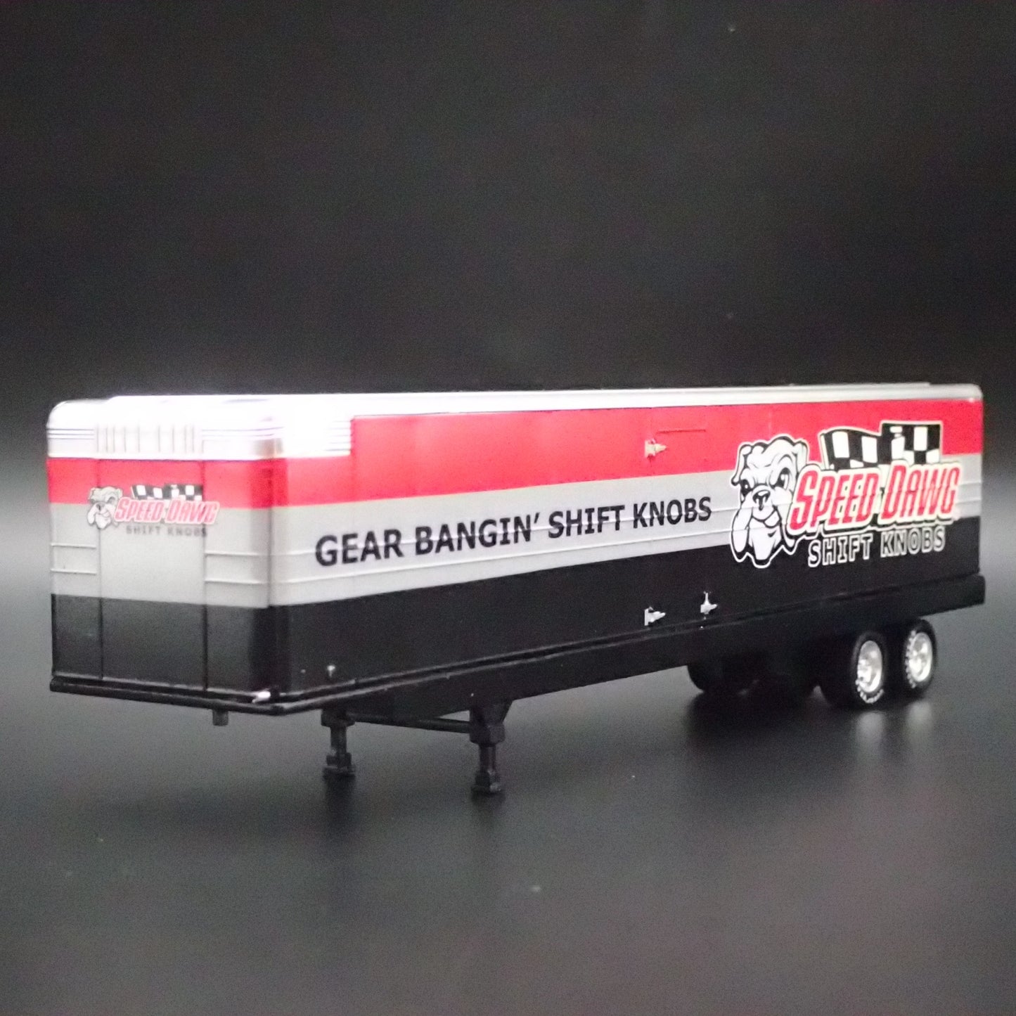 SPEED DAWG SEMI BOX CAR HAULER TRAILER RARE 1:64 SCALE DIORAMA DIECAST MODEL CAR