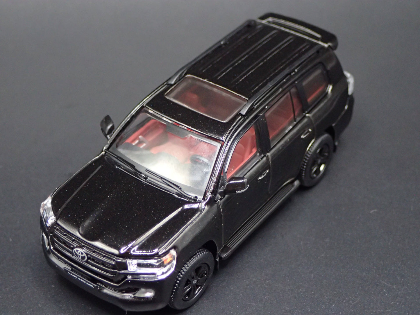 2008-2021 TOYOTA LAND CRUISER 200 SERIES BLACK 1/64 SCALE DIECAST MODEL CAR