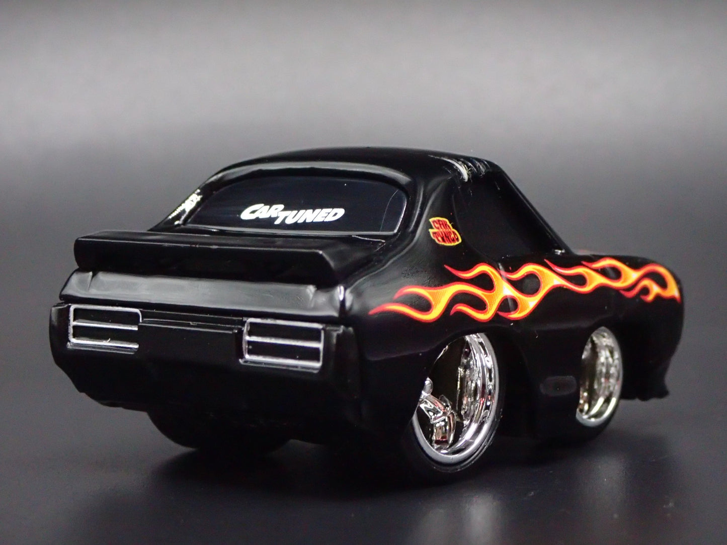 1969 69 PONTIAC GTO JUDGE CAR TUNED BLACK 1:64 SCALE DIORAMA DIECAST MODEL CAR