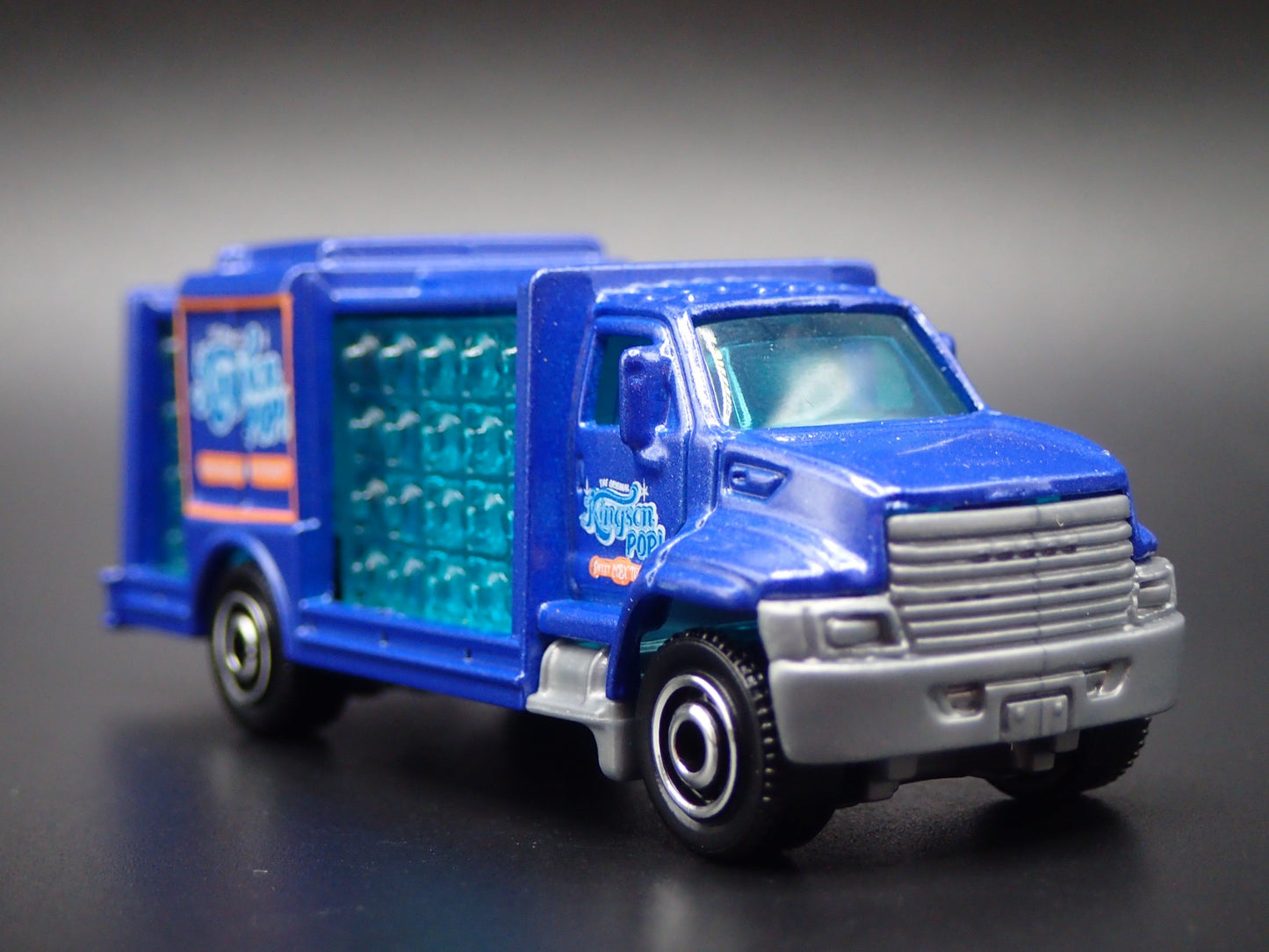 SODA POP BOTTLE TRUCK PURPLE 1/64 MB SCALE COLLECTIBLE DIORAMA DIECAST MODEL CAR