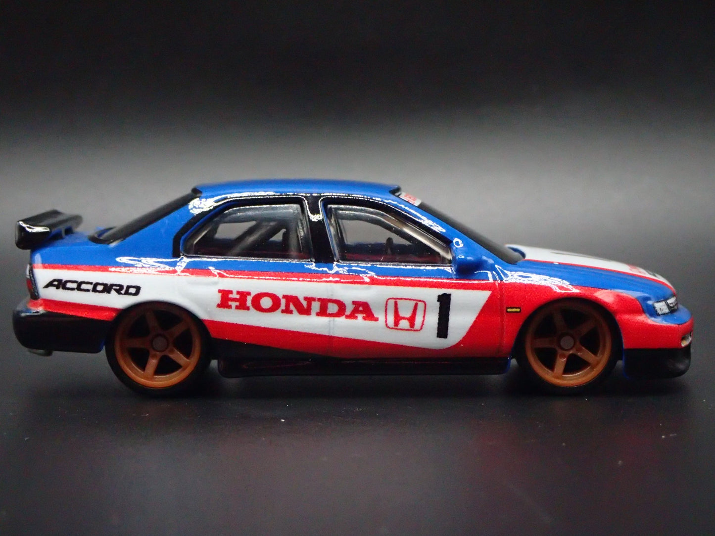 1994-1998 HONDA ACCORD 4 FOUR DOOR BLUE 1/64 SCALE COLLECTIBLE DIECAST MODEL CAR