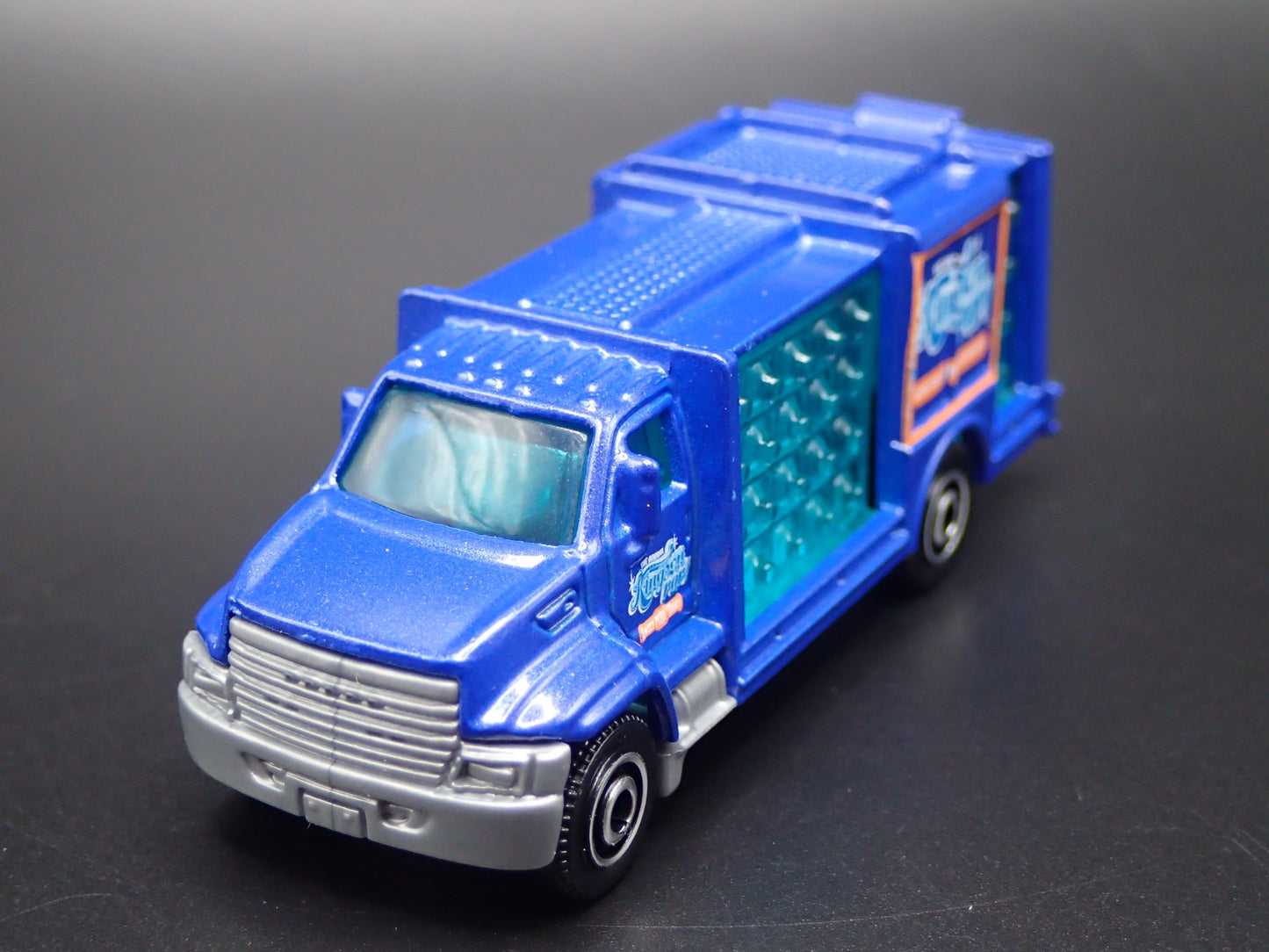 SODA POP BOTTLE TRUCK PURPLE 1/64 MB SCALE COLLECTIBLE DIORAMA DIECAST MODEL CAR