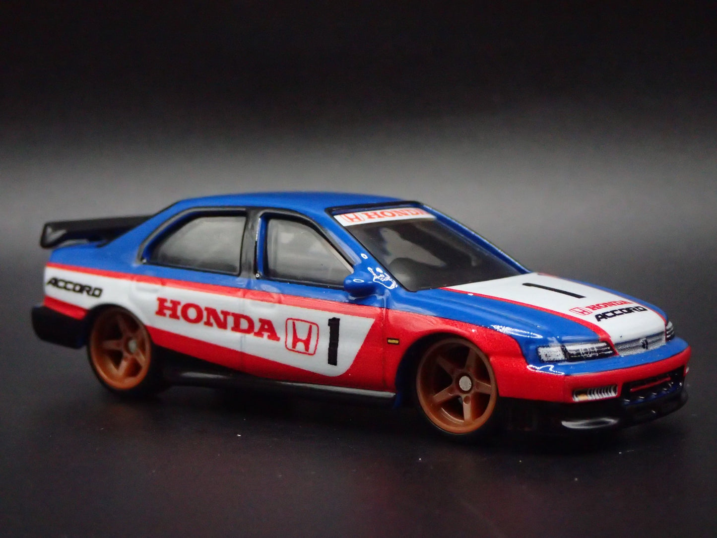 1994-1998 HONDA ACCORD 4 FOUR DOOR BLUE 1/64 SCALE COLLECTIBLE DIECAST MODEL CAR