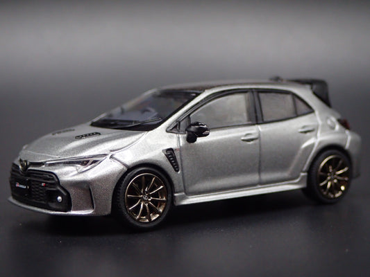 2022-2025 TOYOTA GR COROLLA 1/64 SCALE COLLECTIBLE DIORAMA DIECAST MODEL CAR