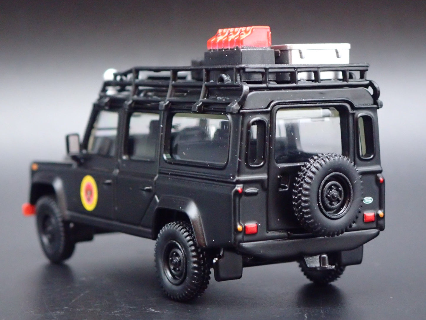 LAND ROVER DEFENDER 110 BADAN NEGARA INDONESIA  1/64 SCALE DIECAST MODEL CAR