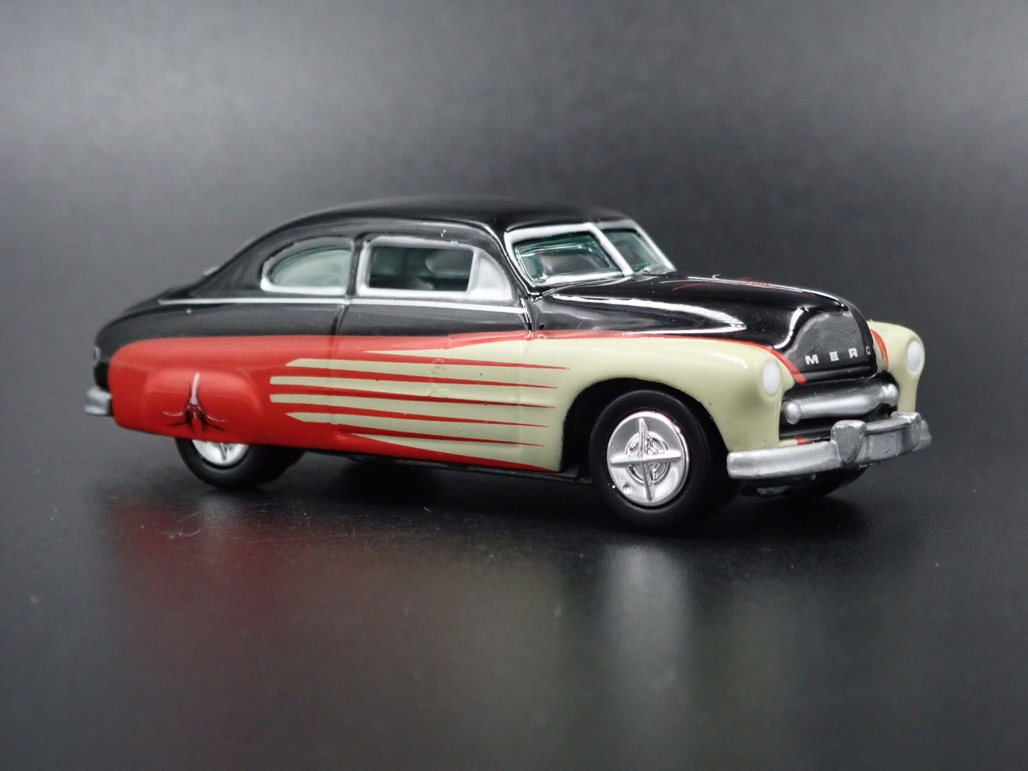 1949 49 MERC MERCURY COUPE RARE 1/64 SCALE COLLECTIBLE DIORAMA DIECAST MODEL CAR