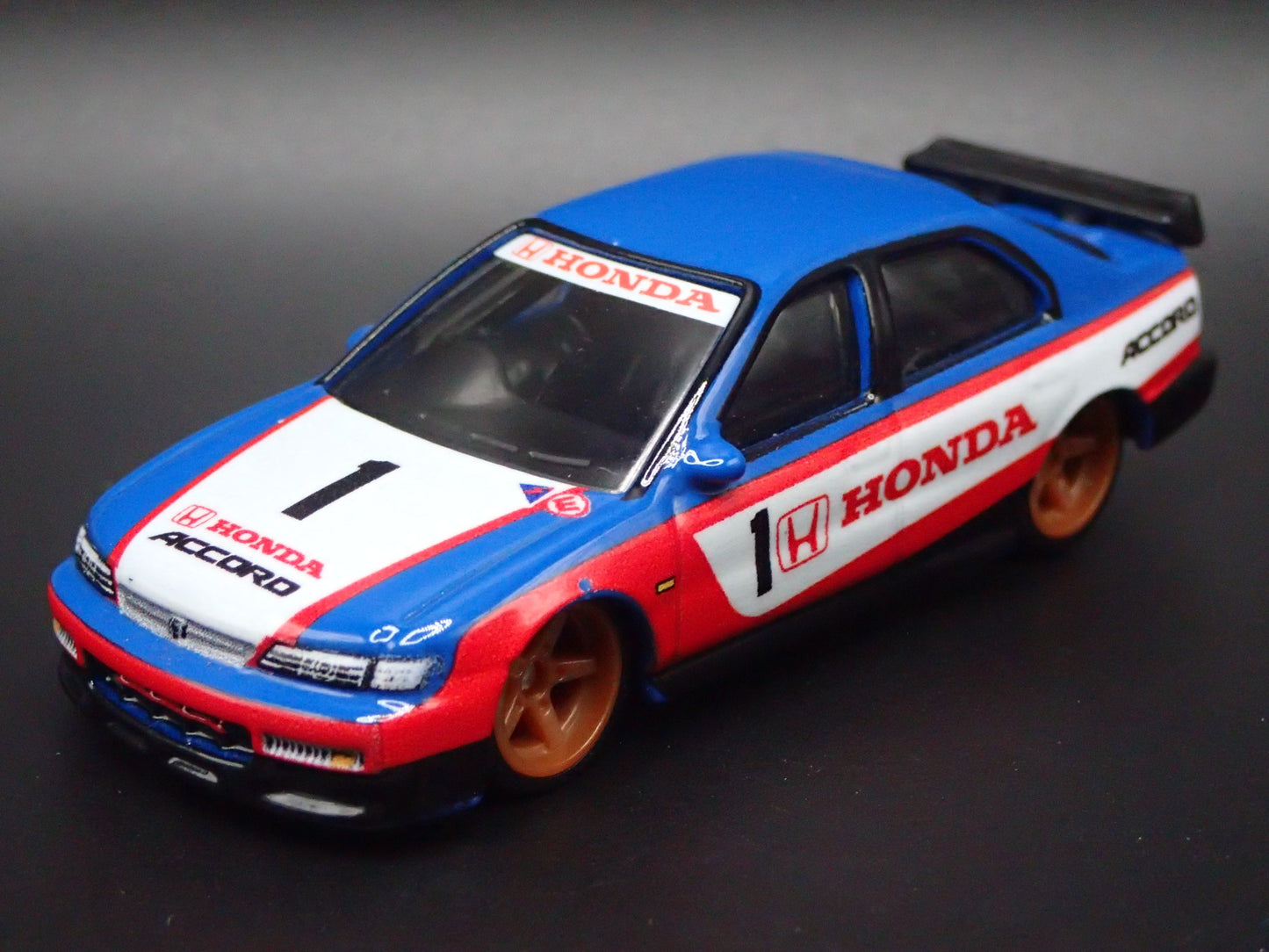 1994-1998 HONDA ACCORD 4 FOUR DOOR BLUE 1/64 SCALE COLLECTIBLE DIECAST MODEL CAR