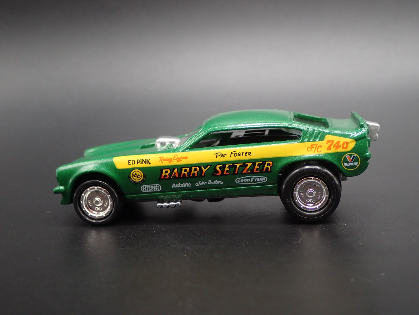 1971 71 CHEVY CHEVROLET VEGA FUNNY CAR BARRY SETZER 1:64 SCALE DIECAST MODEL CAR